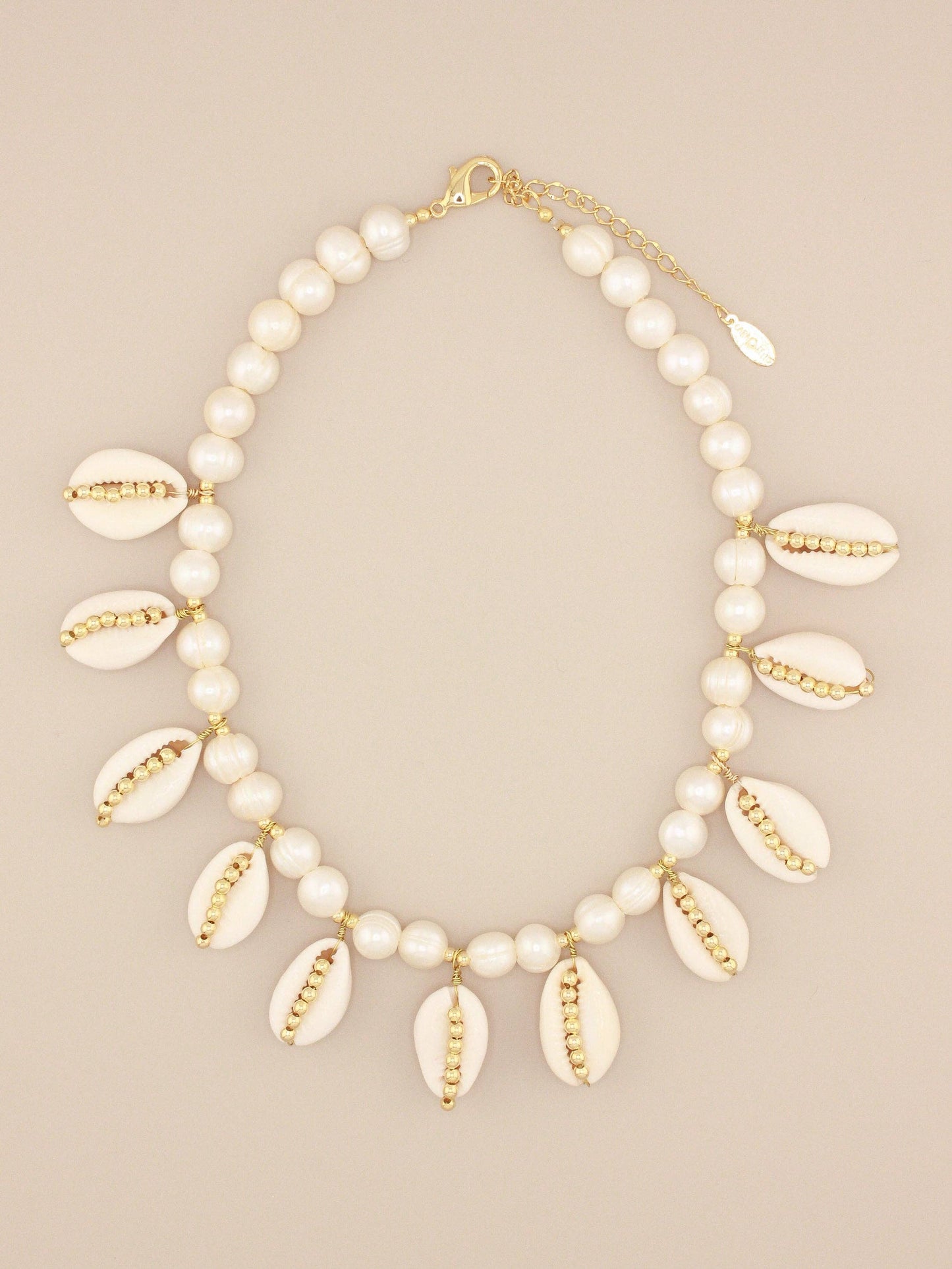 Pearls & Shells Beaded