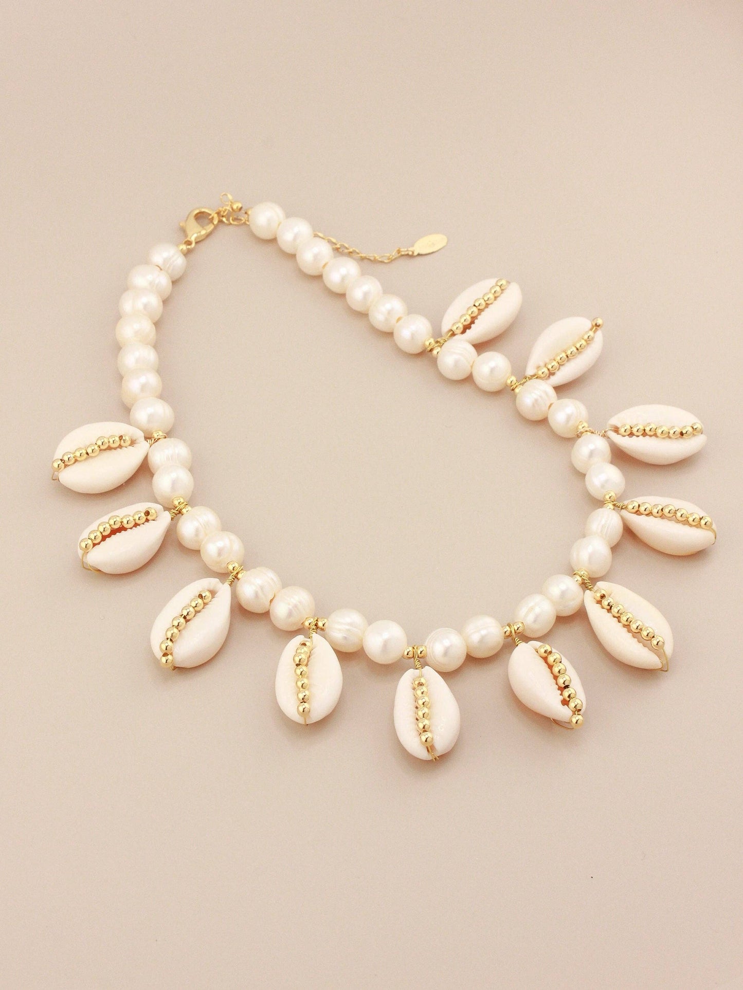Pearls & Shells Beaded